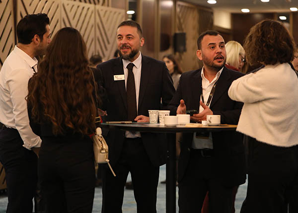 Nitelikli Sosyalleşme: İş Dünyasında Gücün ve İlhamın Kaynağı
